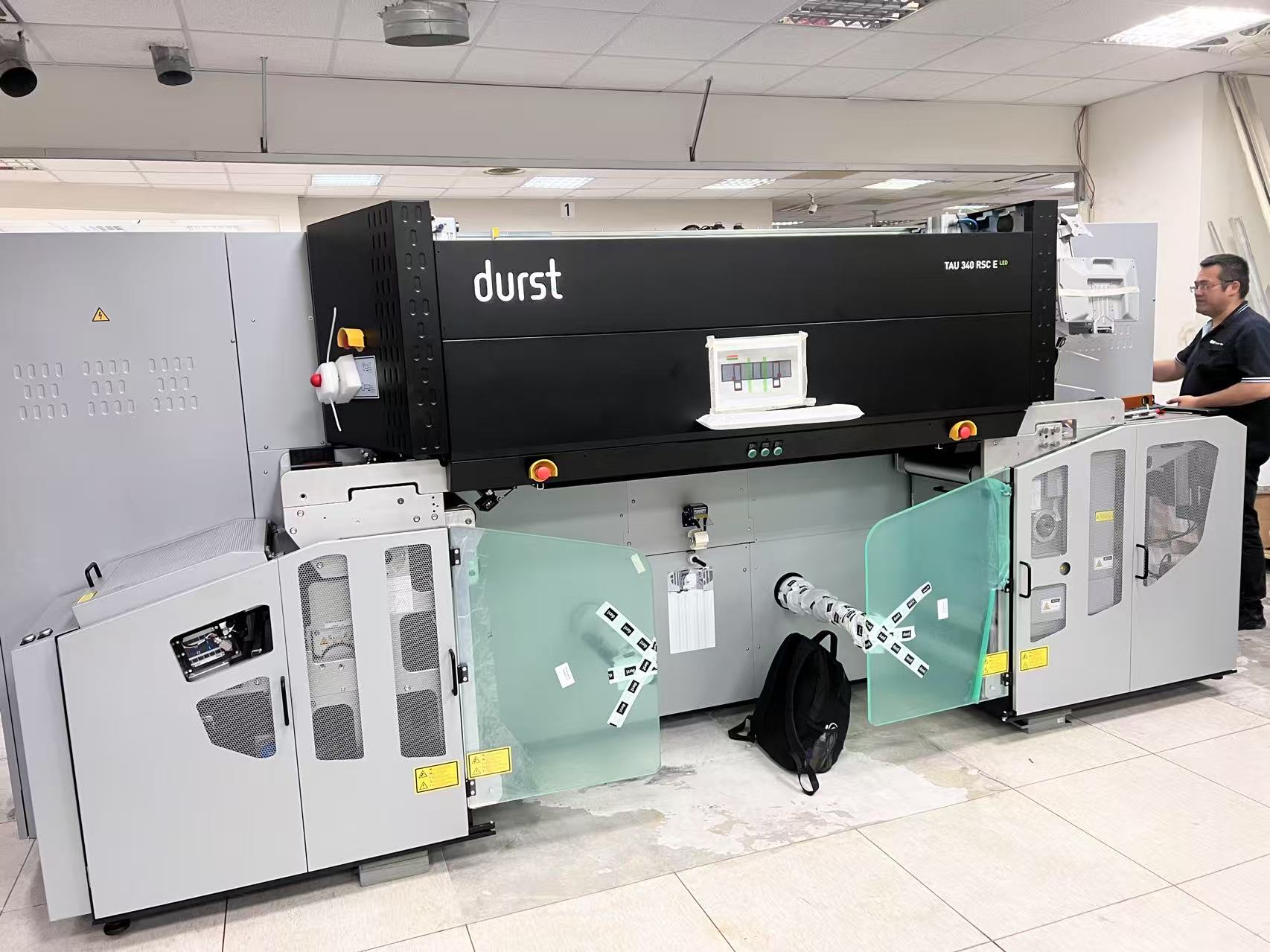 Digital label press machine